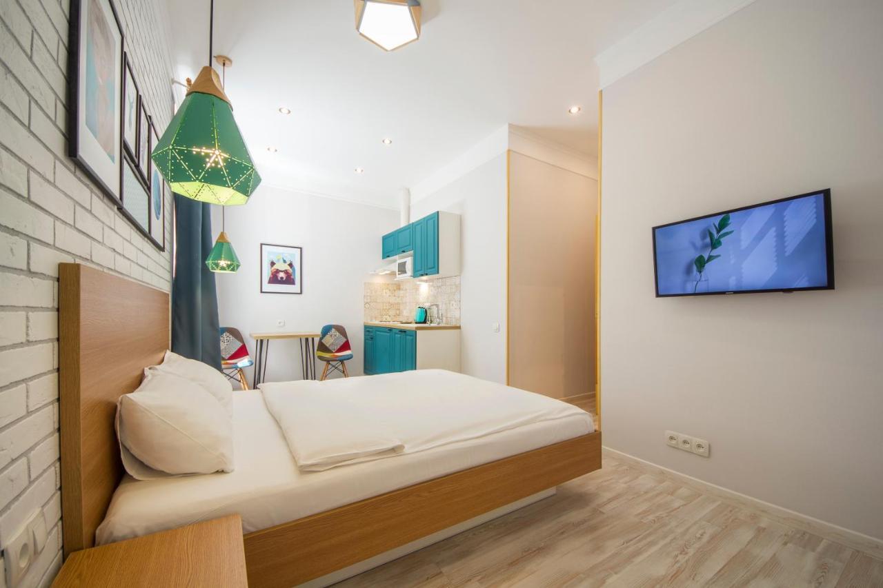 Design Apartments On Velyka Vasylkivska 42 Kiev Esterno foto